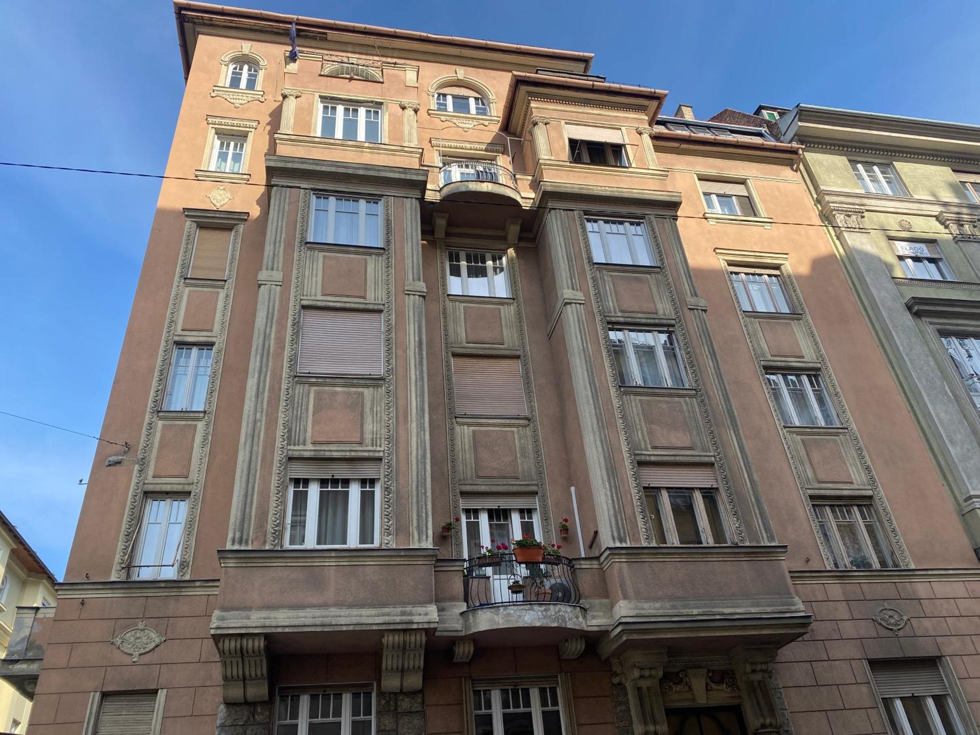 Amethyst - Tatra Budapest