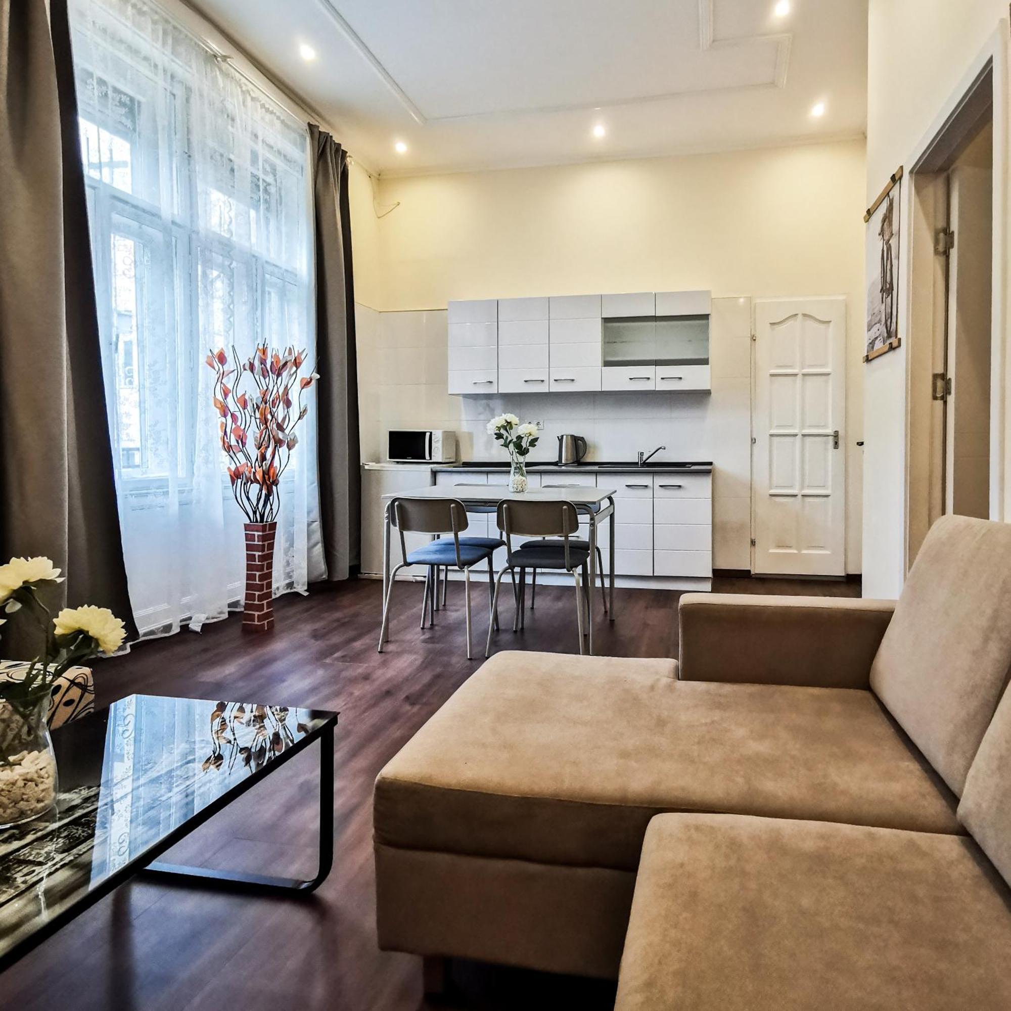 Apartamento Petofi / Duplex *