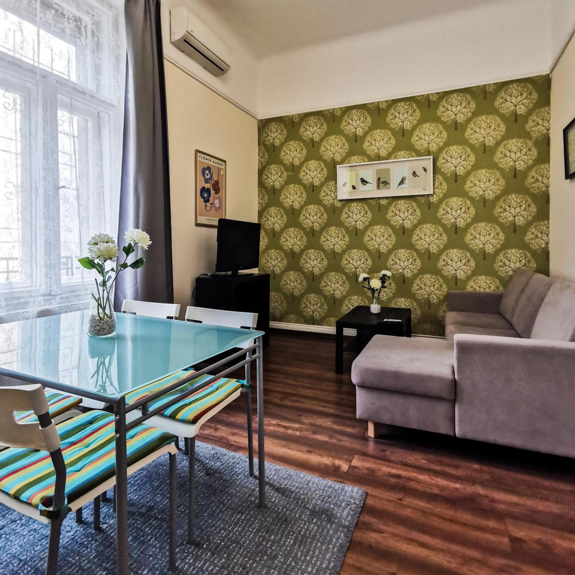 Petofi / Duplex Apartamento *