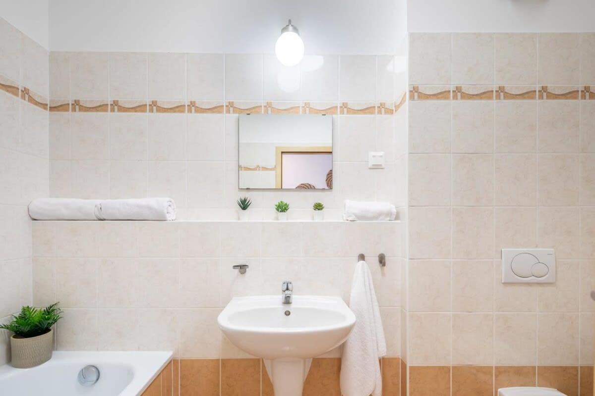 Lovely And Cosy Apartamento Budapest