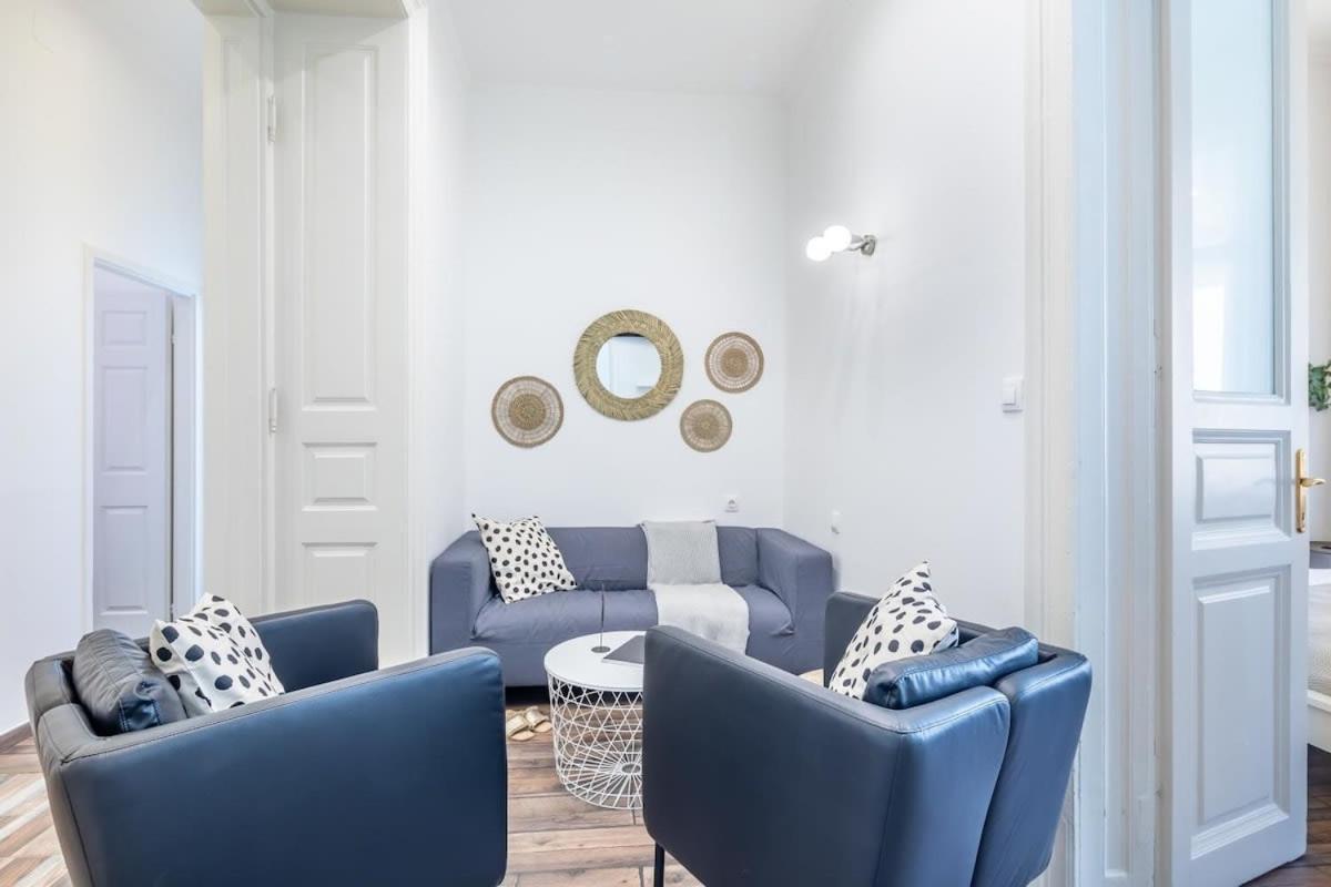 Fresh Cosy Style - Location *