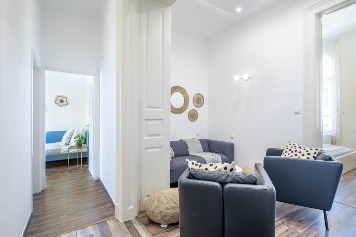 Fresh Cosy Style - Location * Boedapest