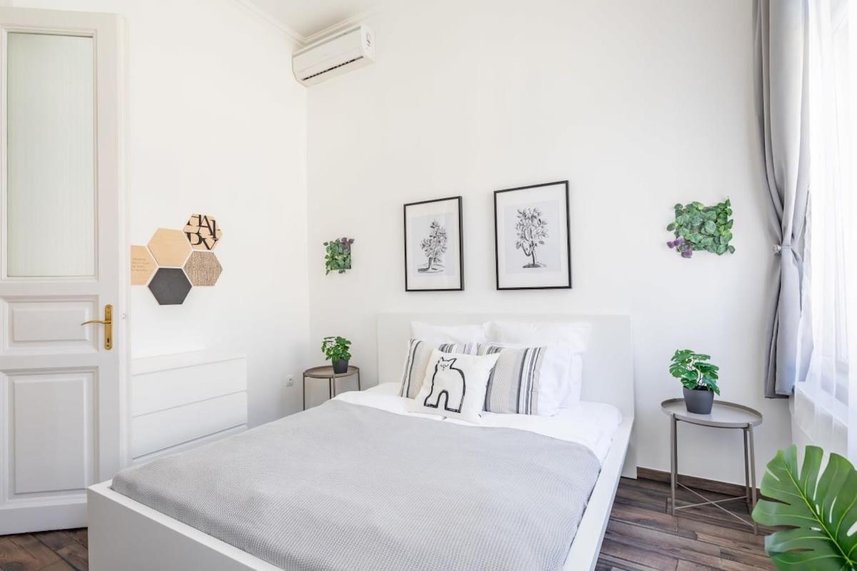 Fresh Cosy Style - Location * Boedapest