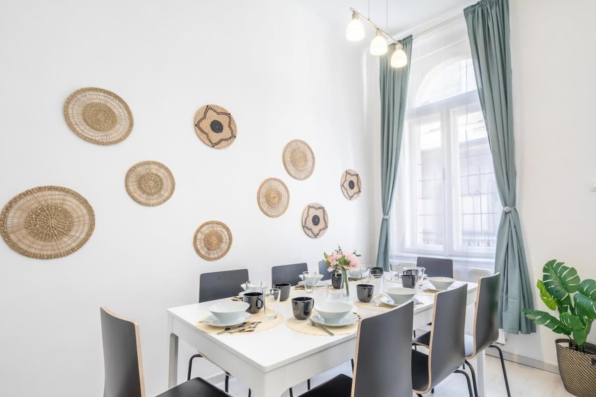 Fresh Cosy Style - Location *
