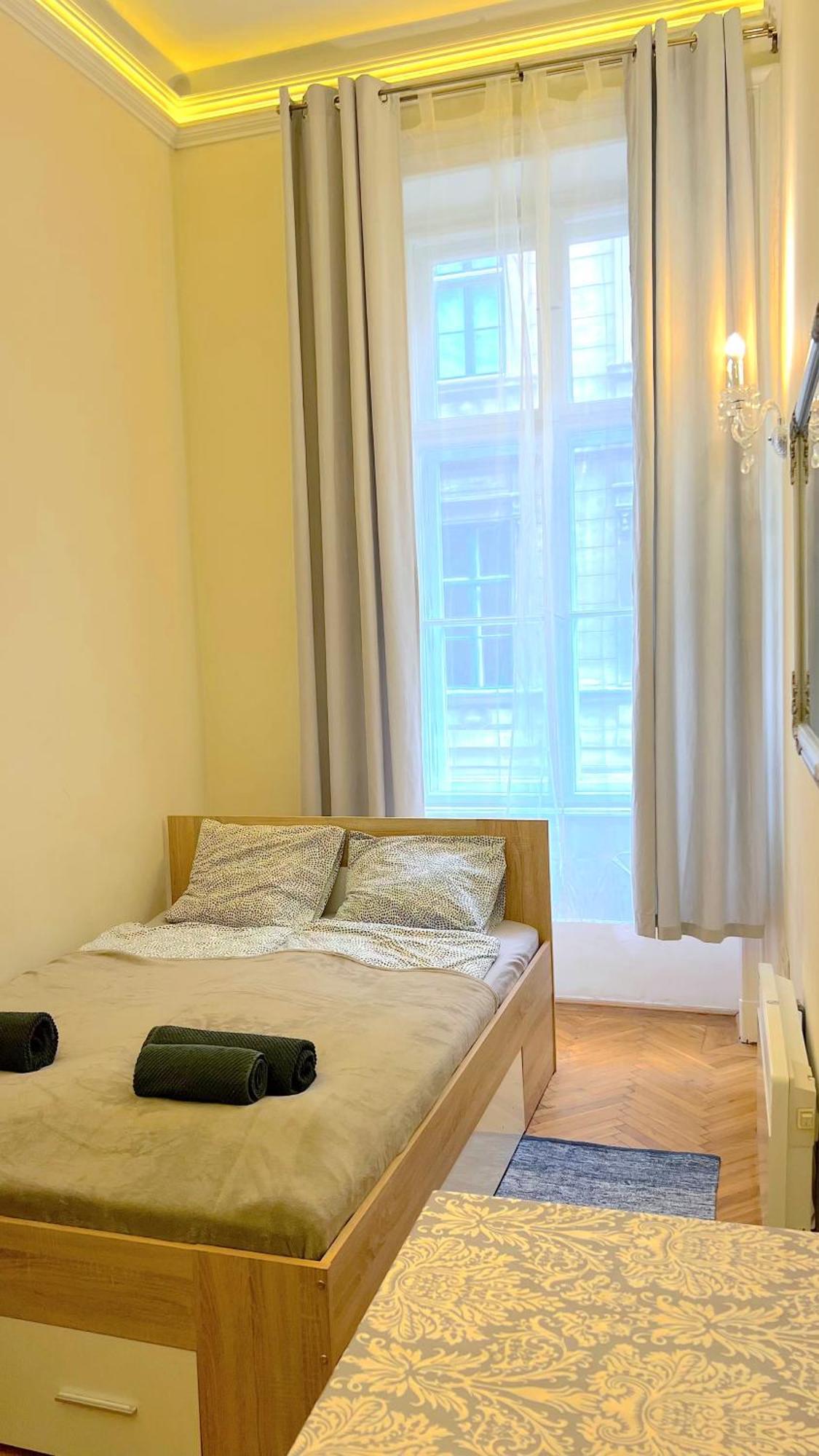 In Ferenciek Square Apartamento