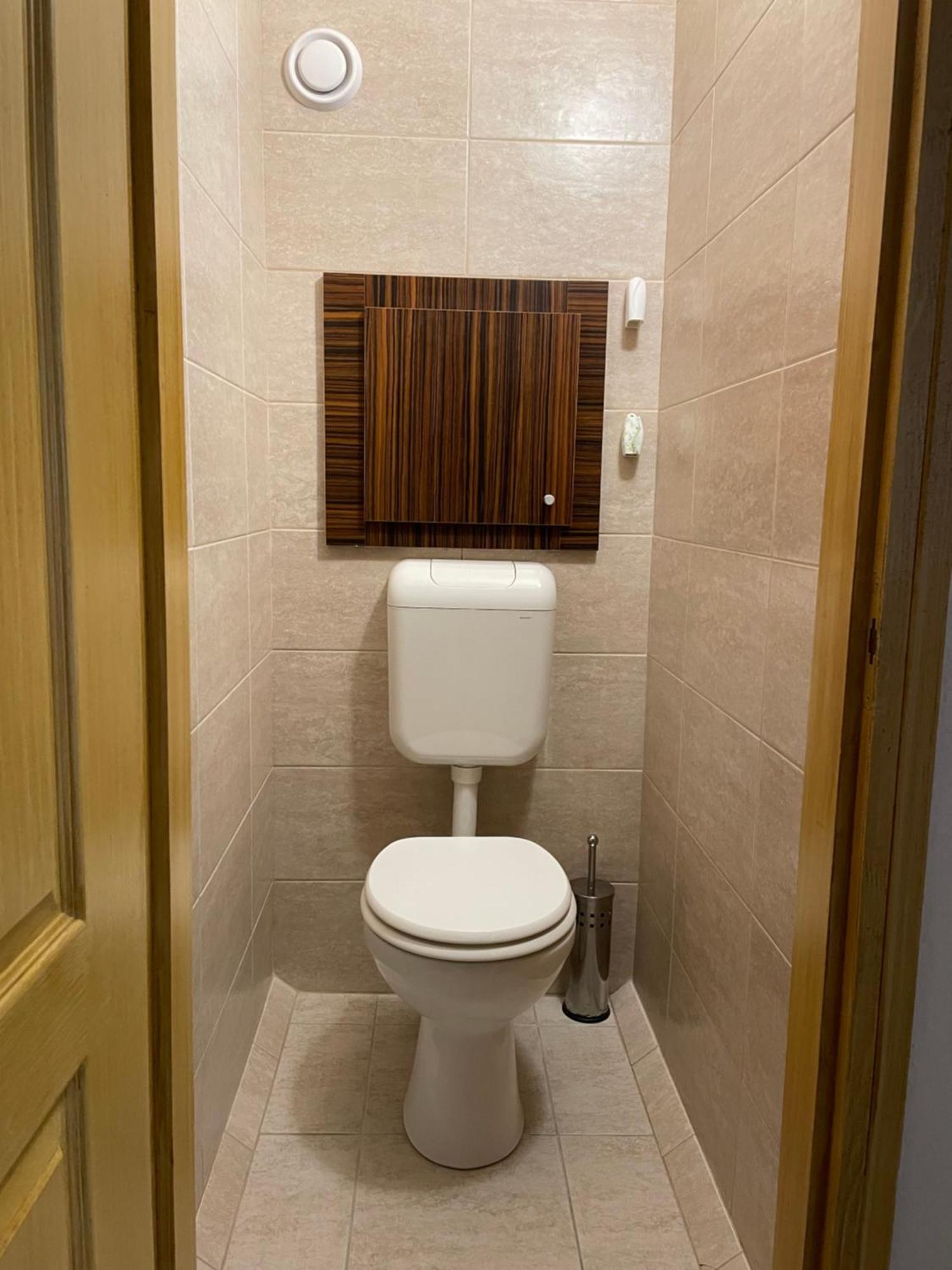 Apartman Calm Island Near The Danube - Free Parking *