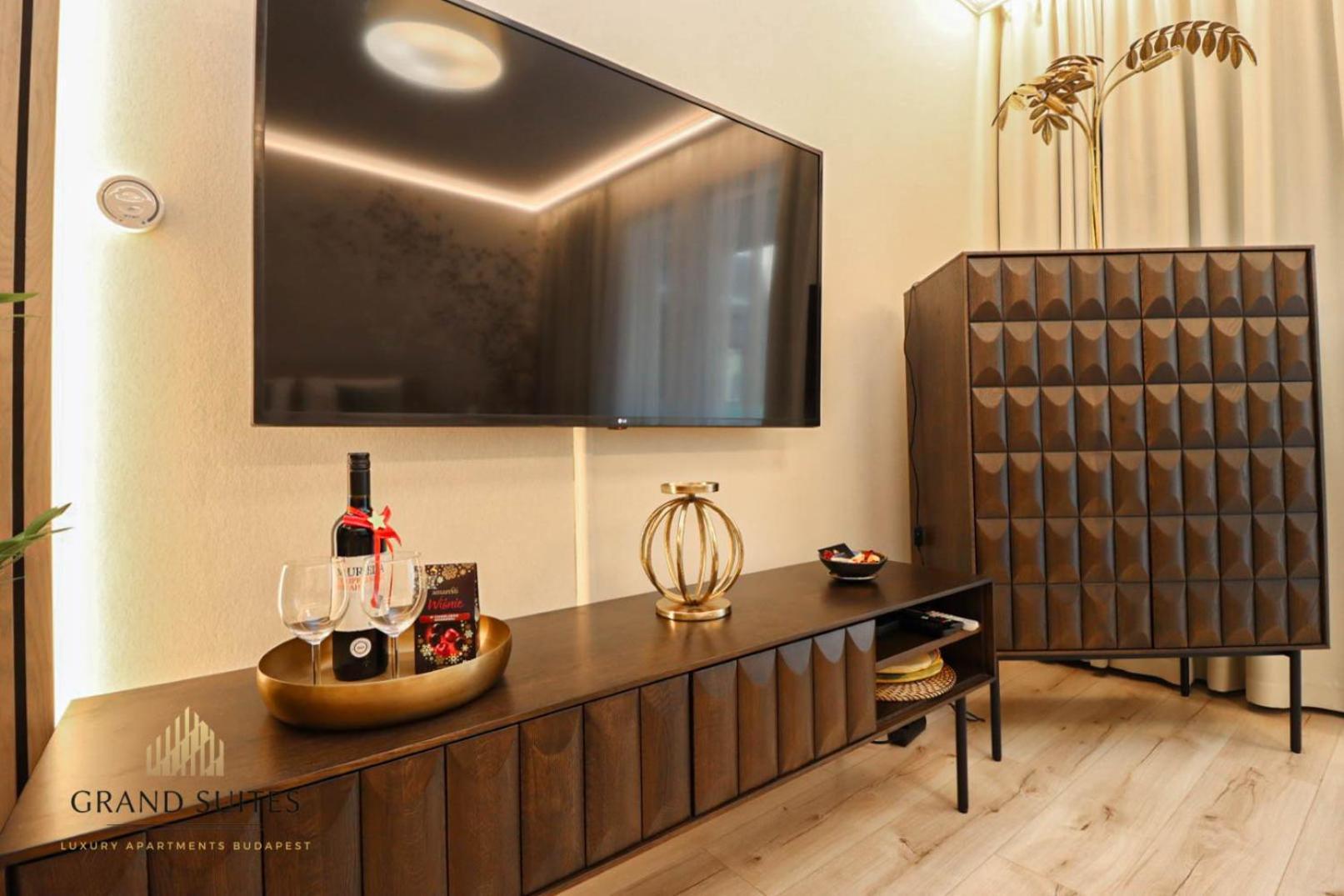 Grand Promenade Apartamento *