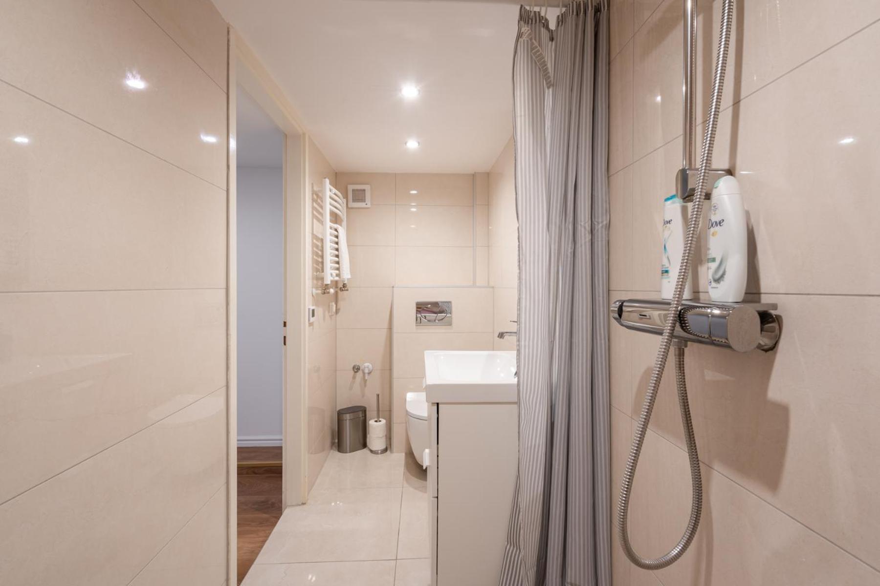 Apartamento Classical With Modern Style Downtown!