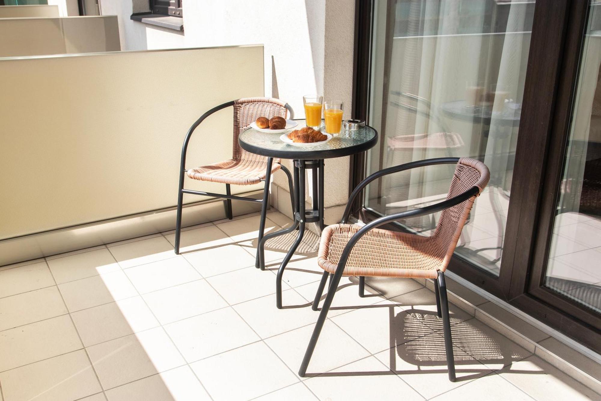 Appartement Corvin Gem With Parking *
