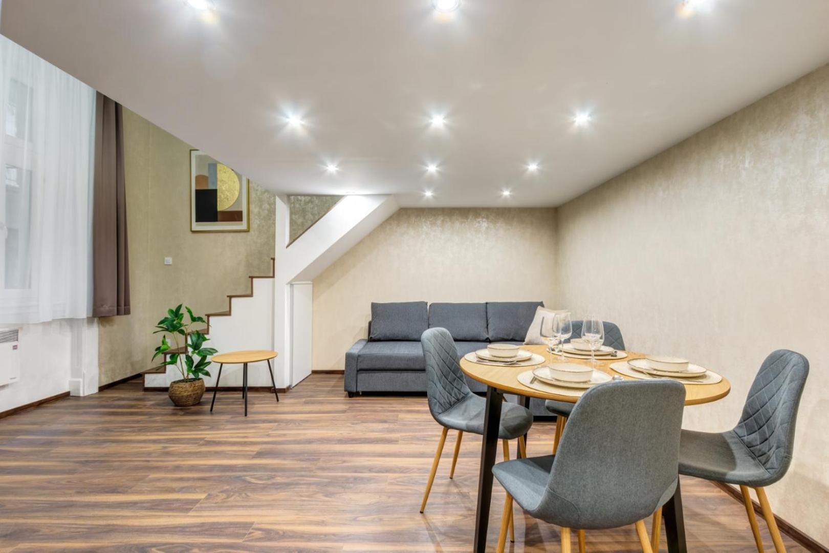 Mega - Elegance - No Deposit Needed Apartment *