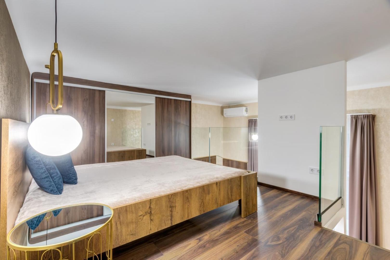 Mega - Elegance - No Deposit Needed Boedapest