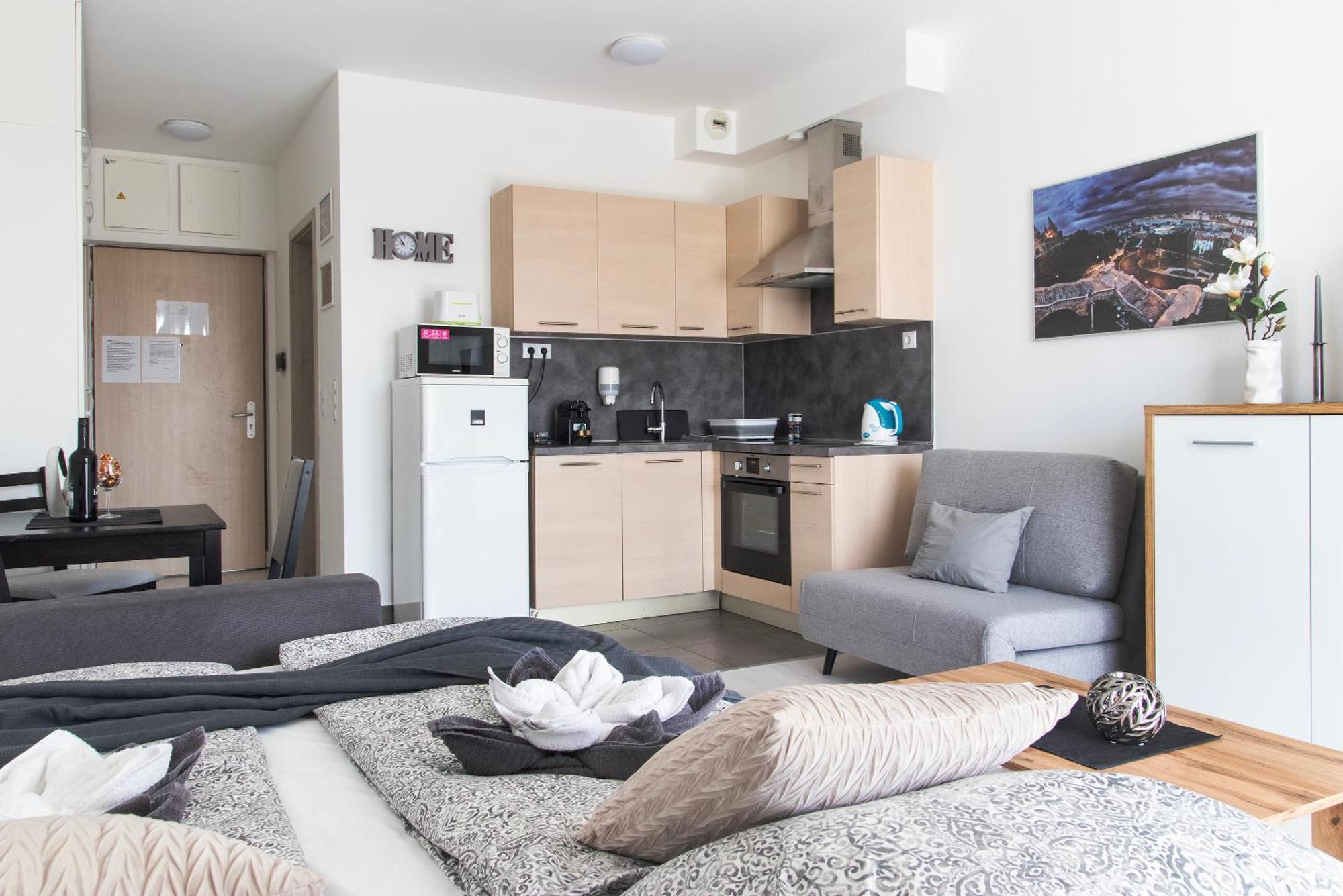 Apartment Corvin Gem With Parking *