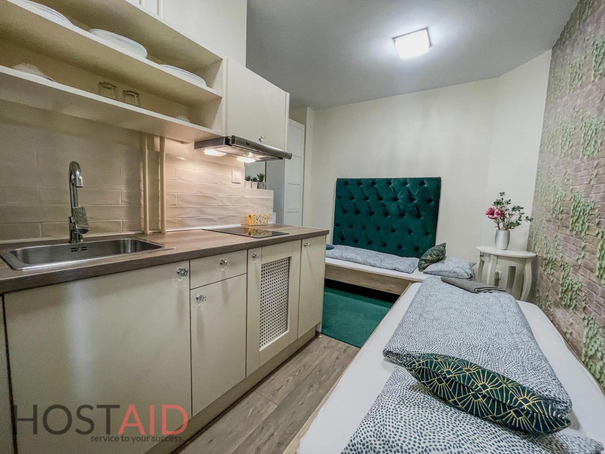 Dh30 - - Hostaid *