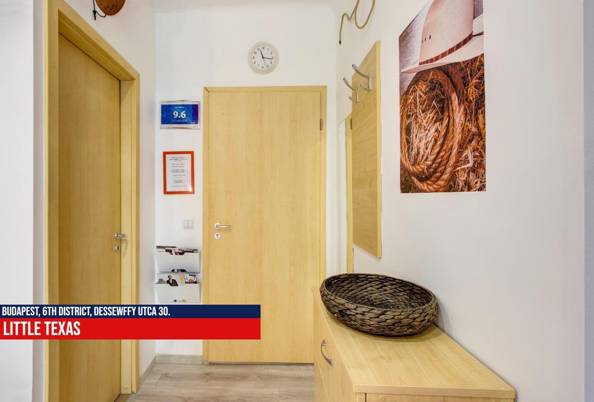 Little Americas Opera Apartman *