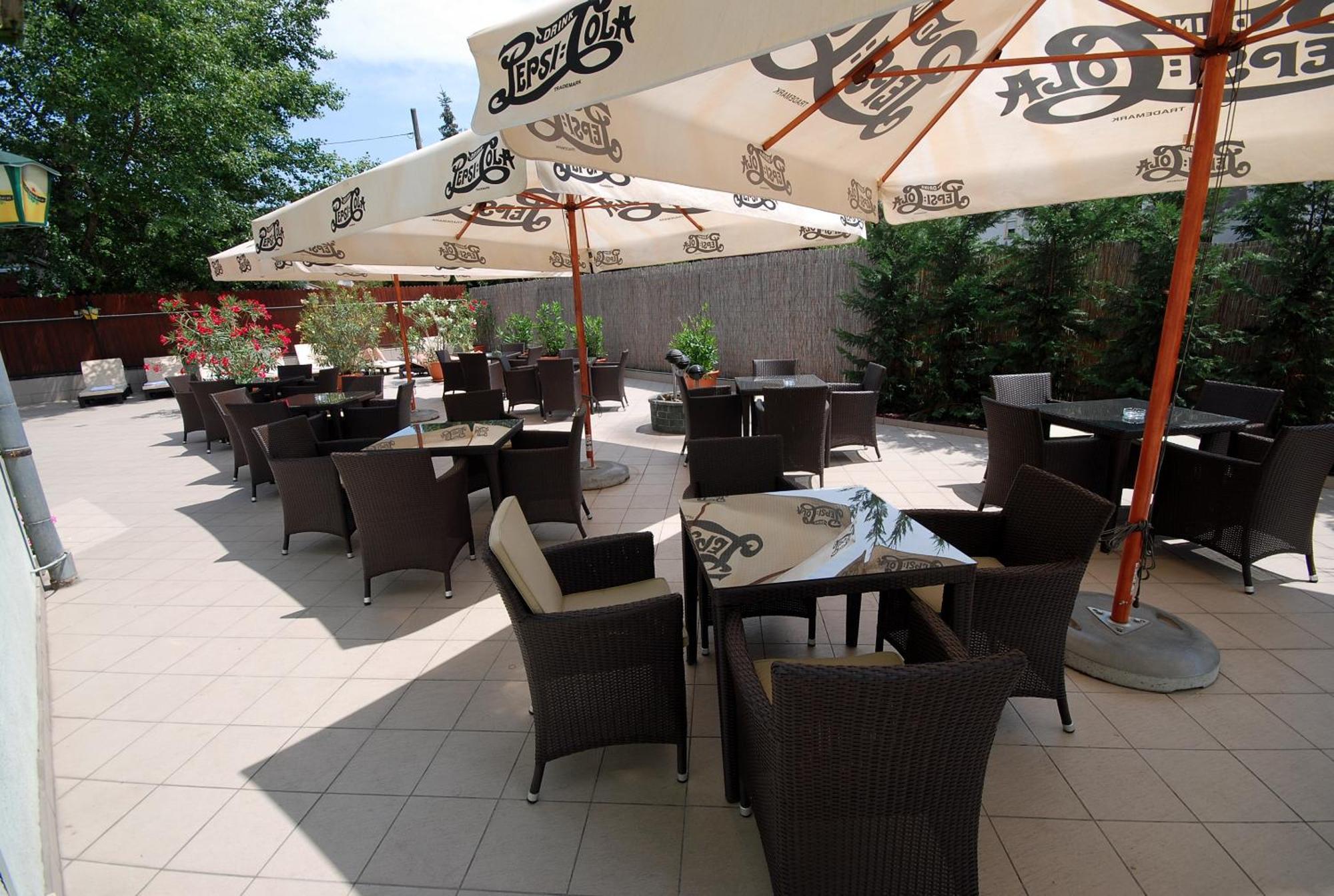 Hotel Amadeus 3*