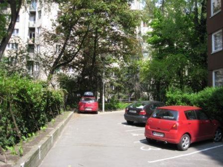Apartment Young Center *