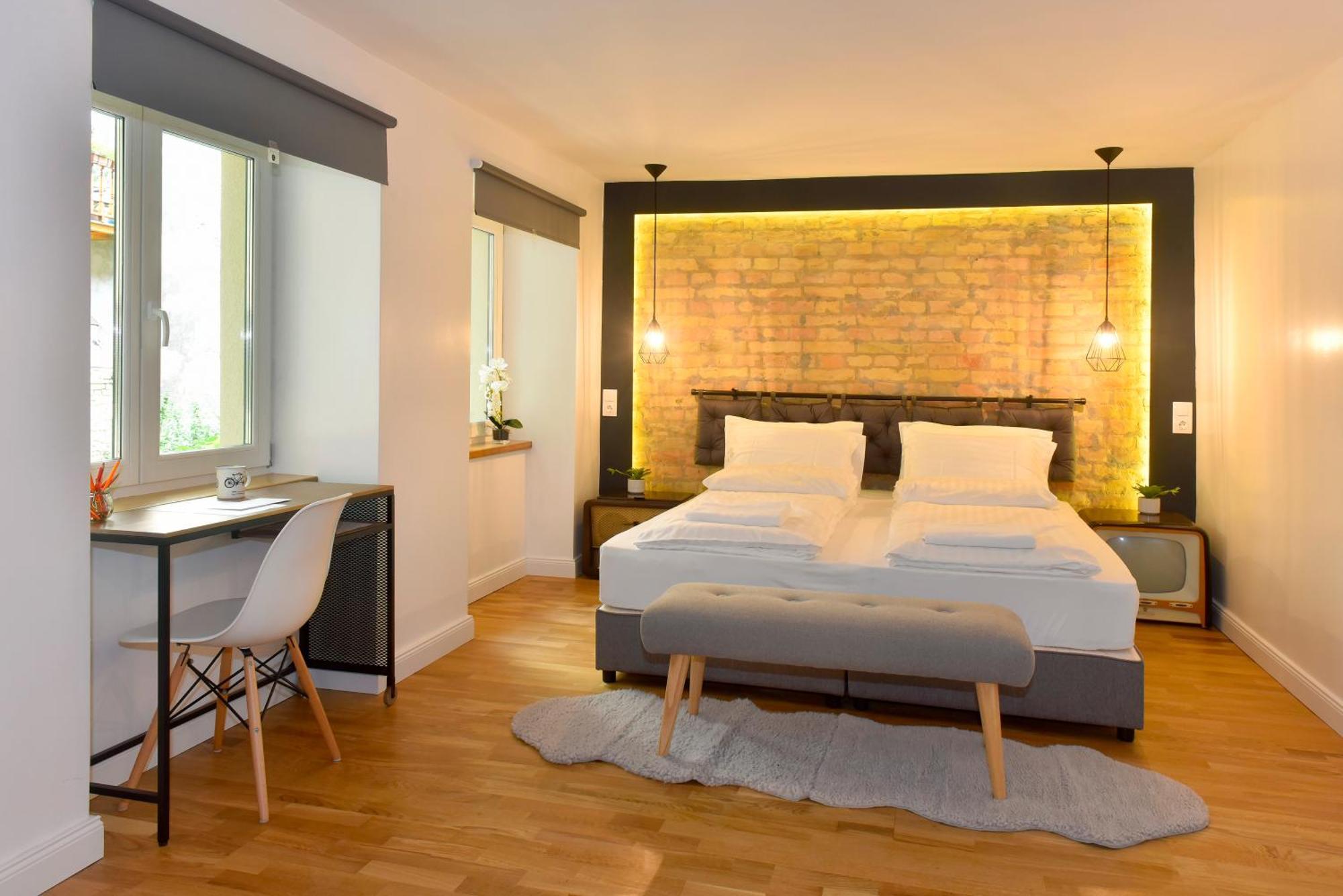 Hotel Walk Vaci 78 Boedapest