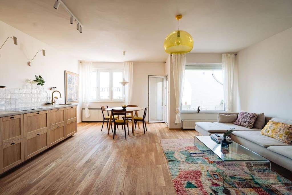 Miksa 13 Budapest