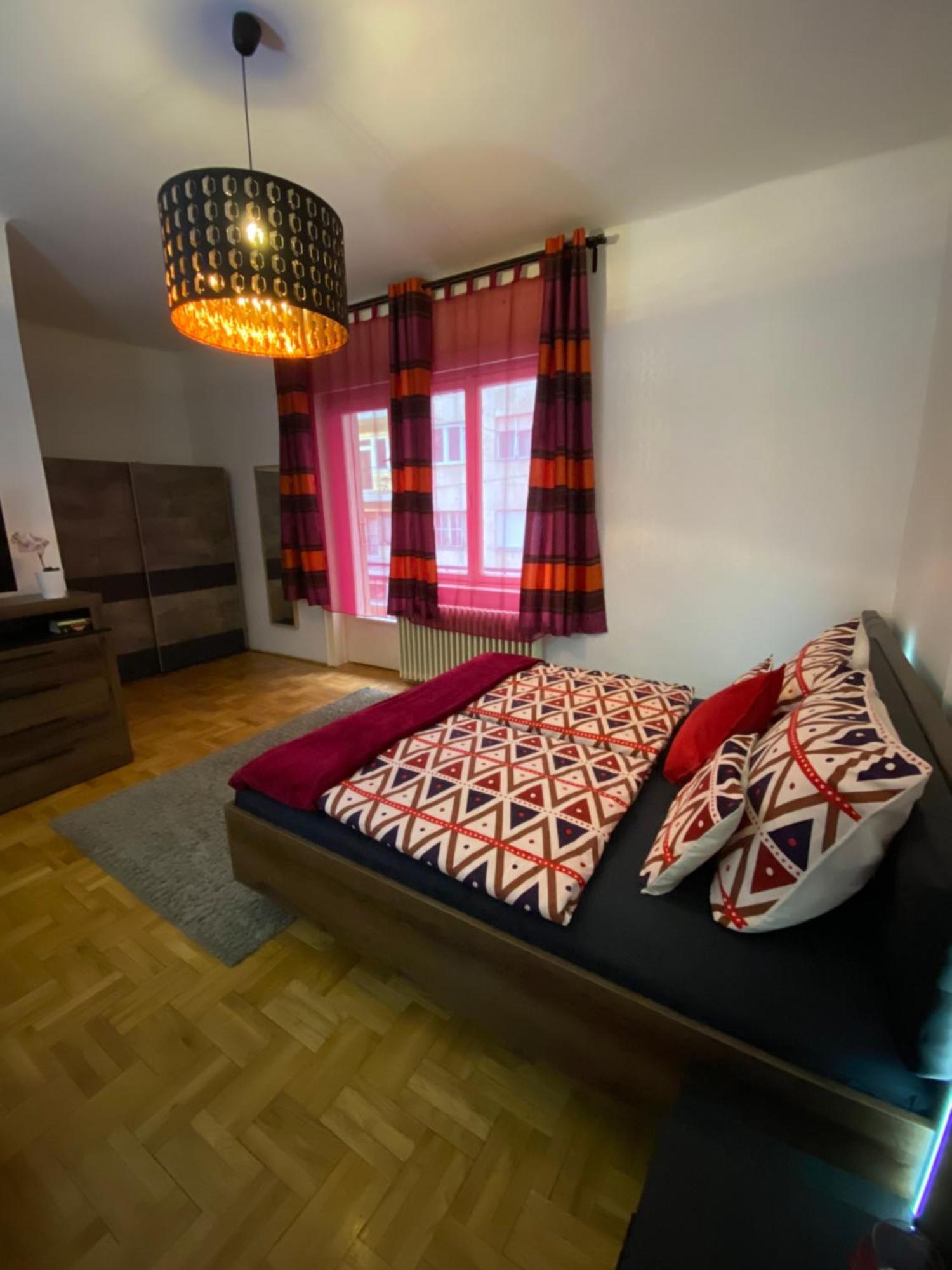 Appartement Promenade Near The Danube *