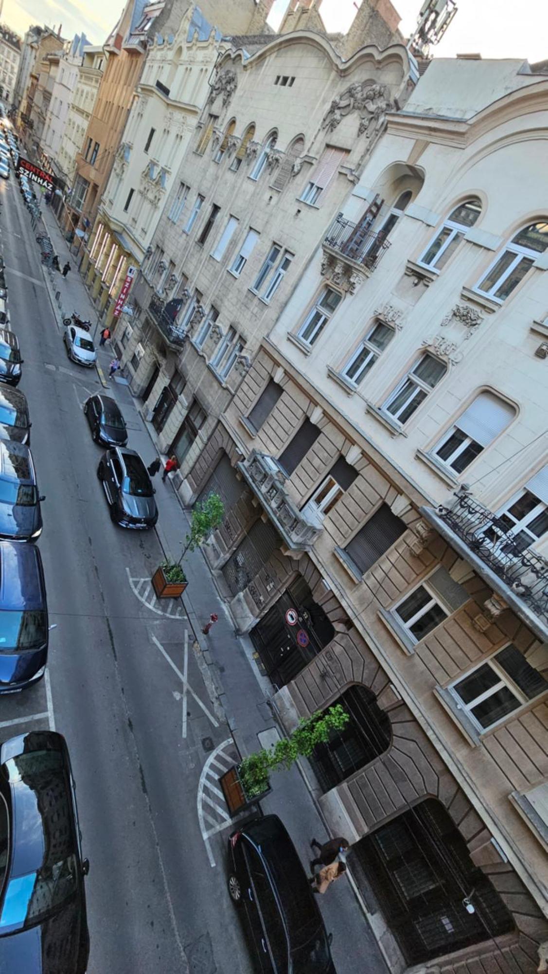 Gasthof Opera16 Guestrooms Budapest