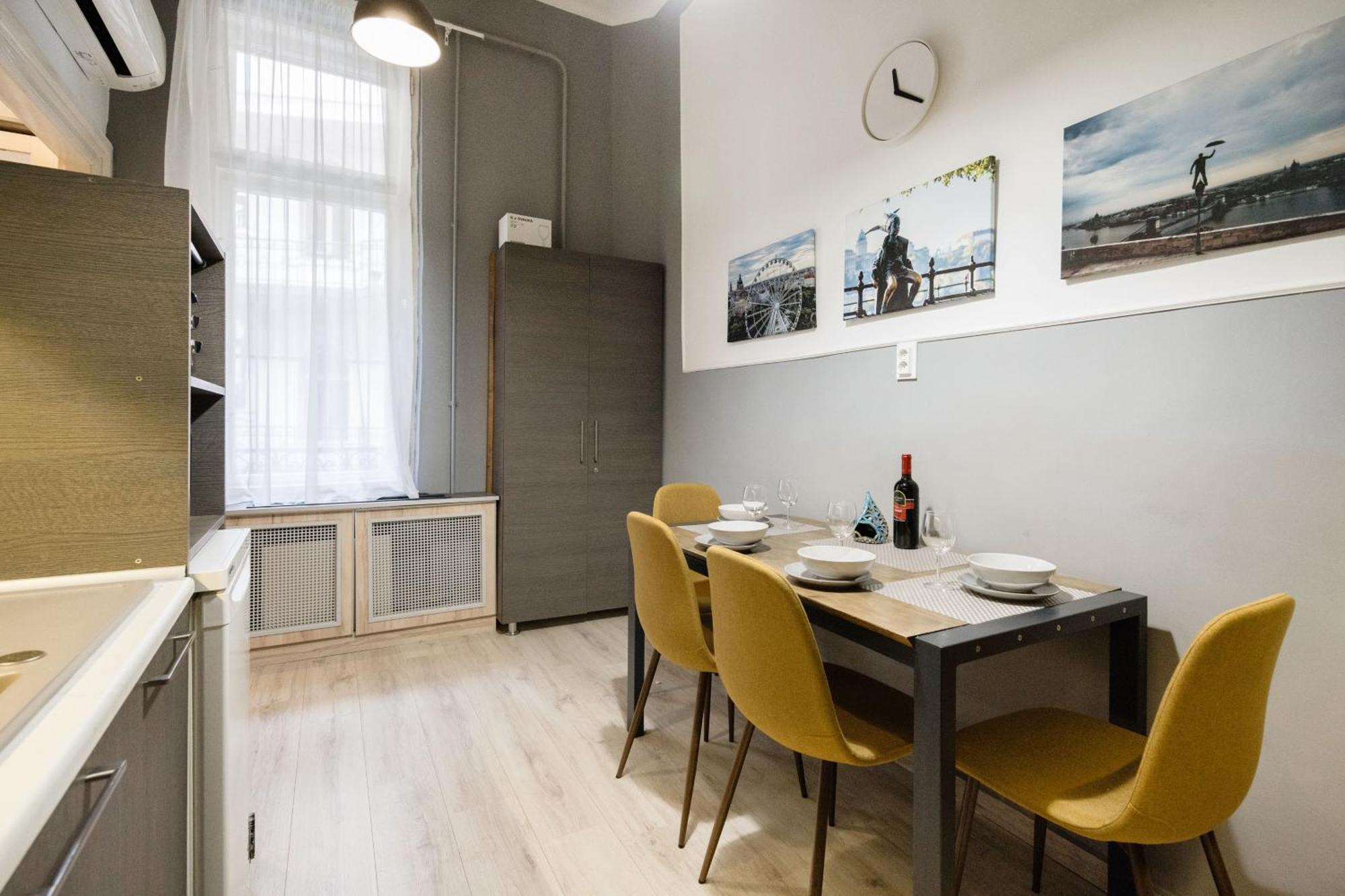 Apartamento Urban Tranquillity By The Main Shopping Street *