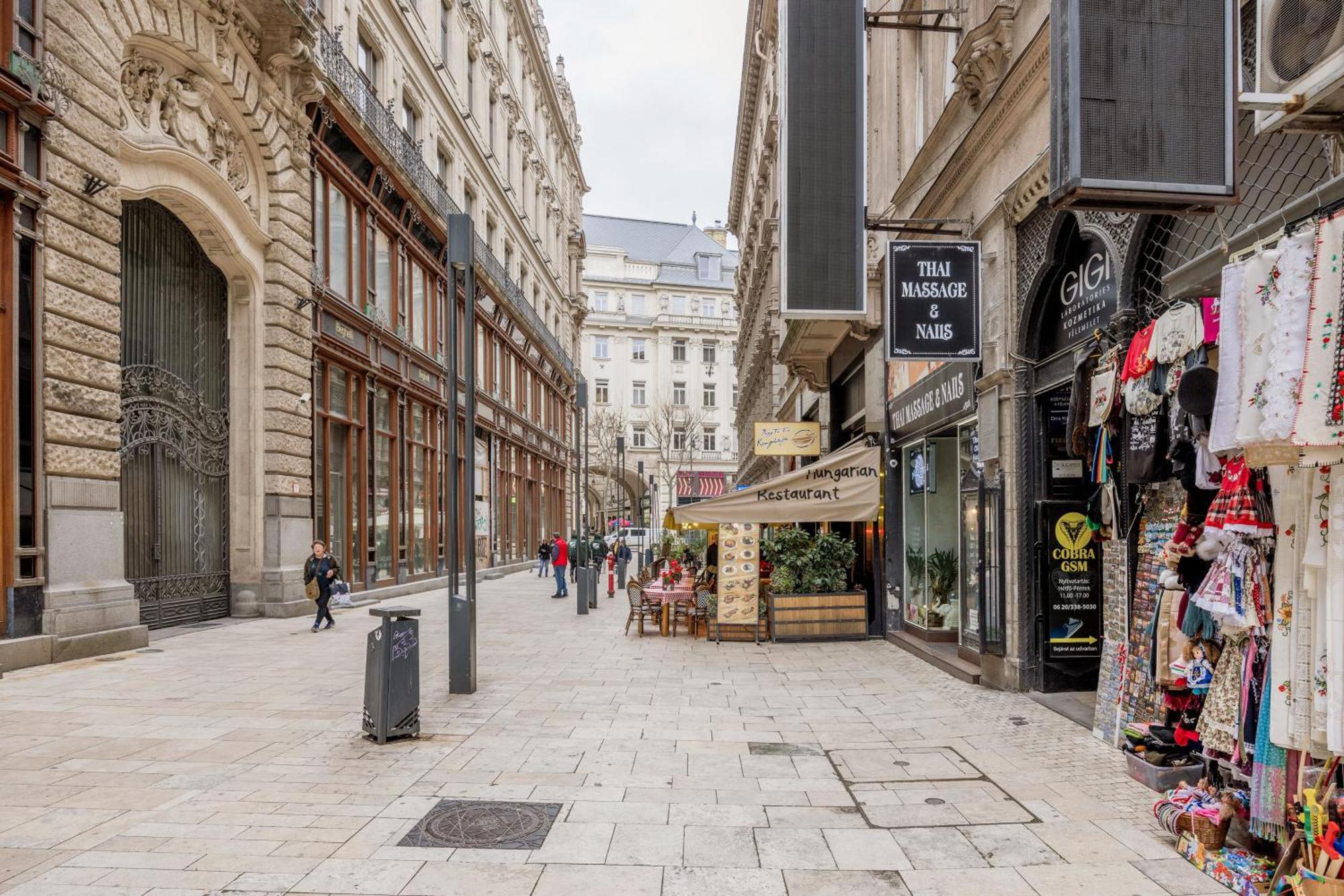 Apartamento Urban Tranquillity By The Main Shopping Street Budapest