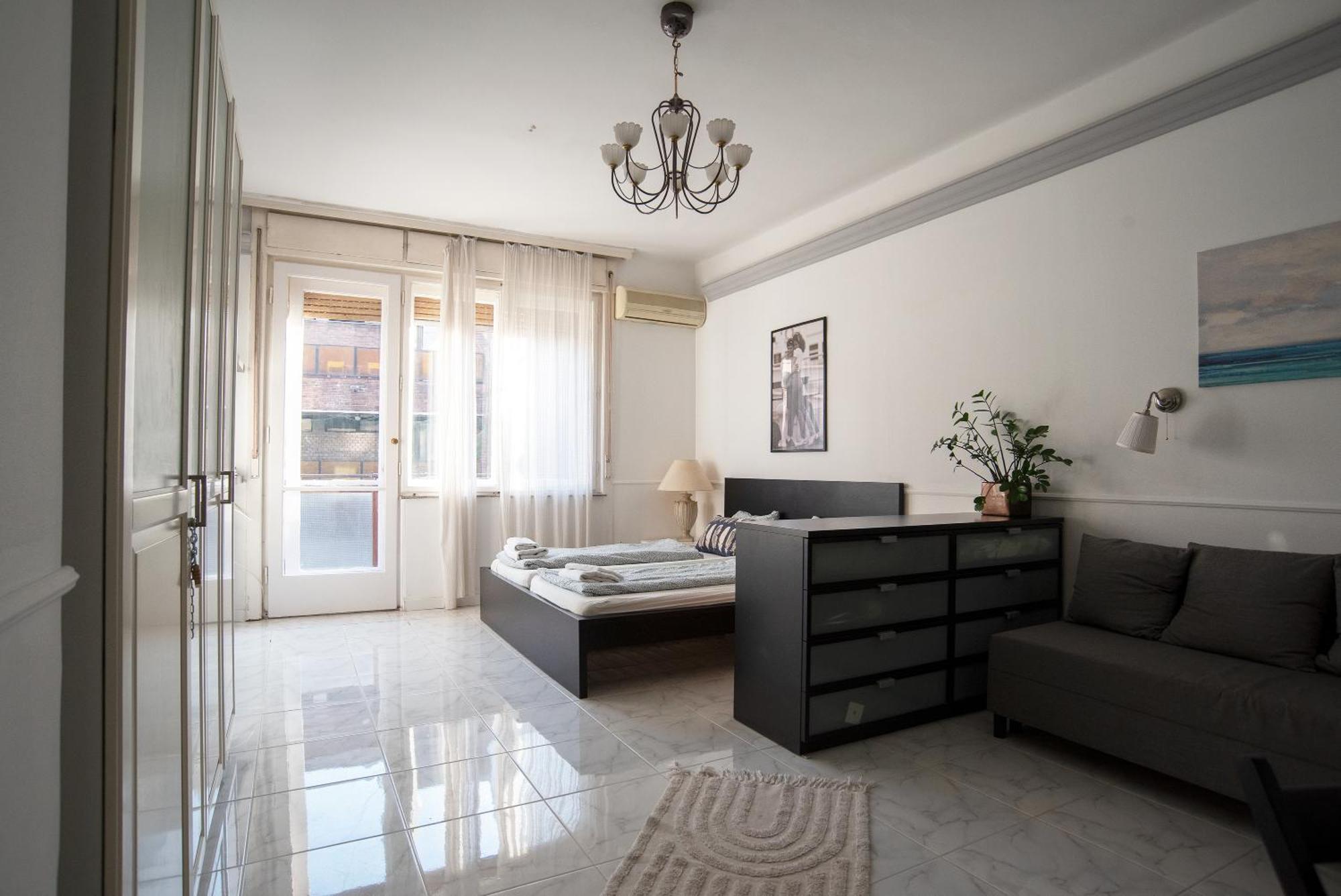Apartment Madach Square *