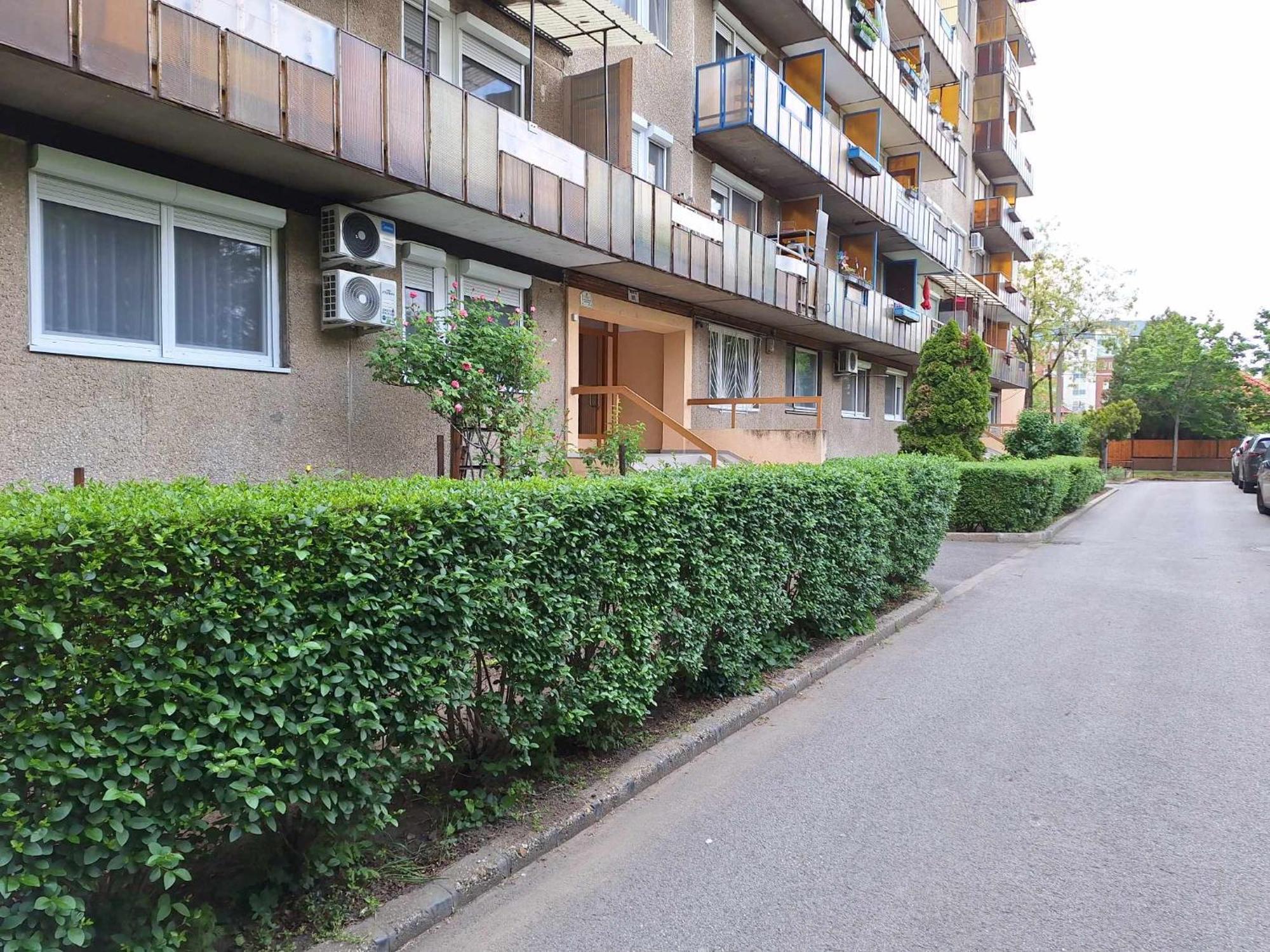 Apartment Madi Rezidencia *