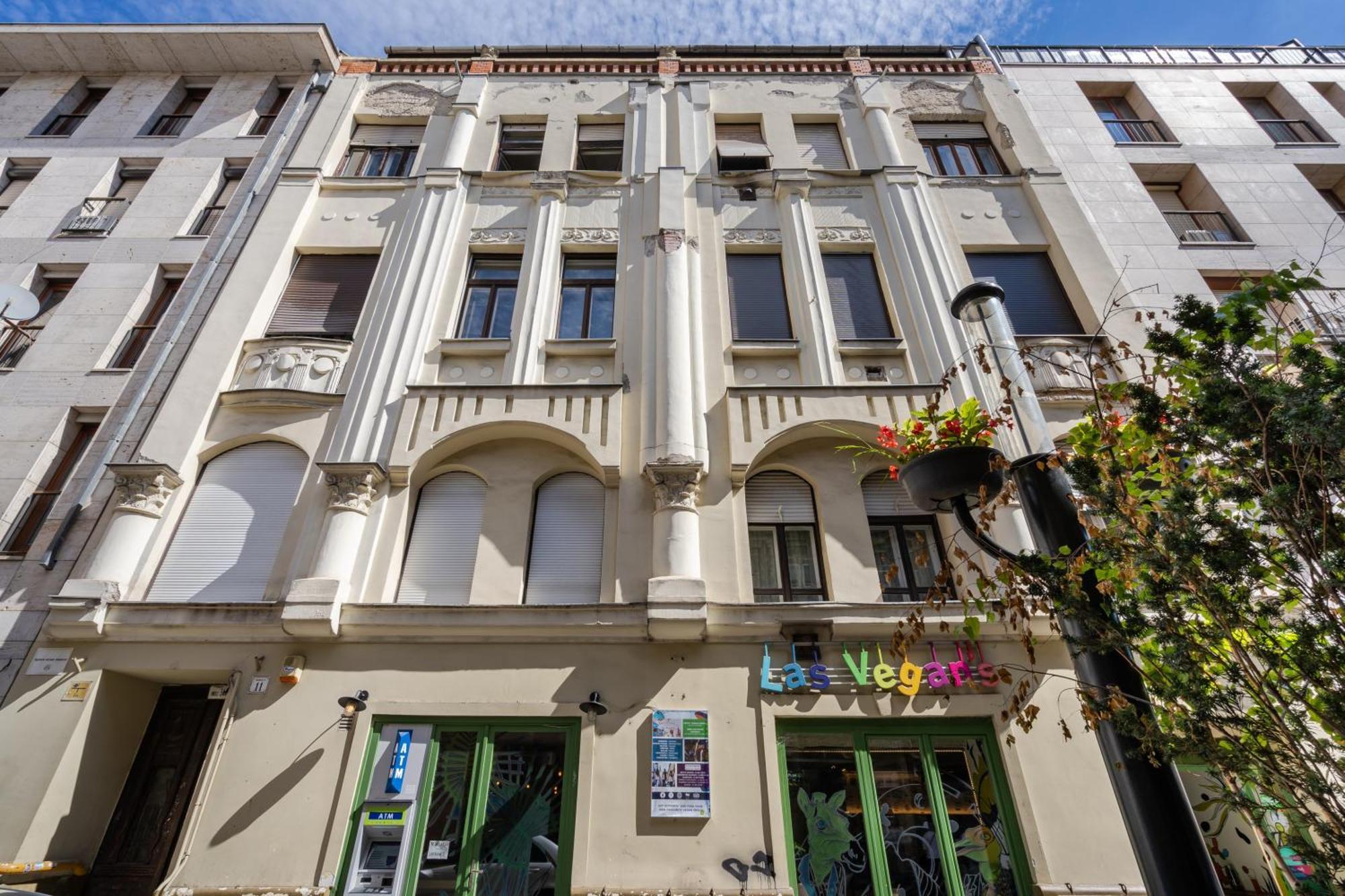 K11- Boutique Apartments, Location. By Bqa Budapest