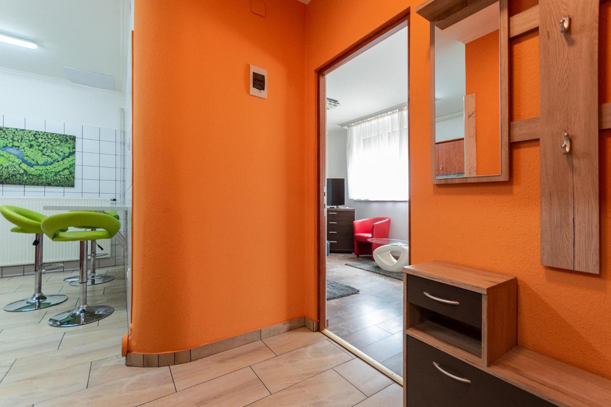 Apartment R