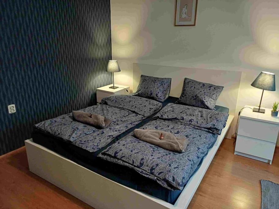 New 2br Near Andrassy Av. And Varosliget