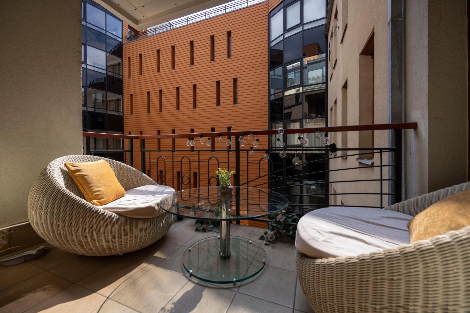 Apartman Exclusive With Balcony By Prestige Homes *