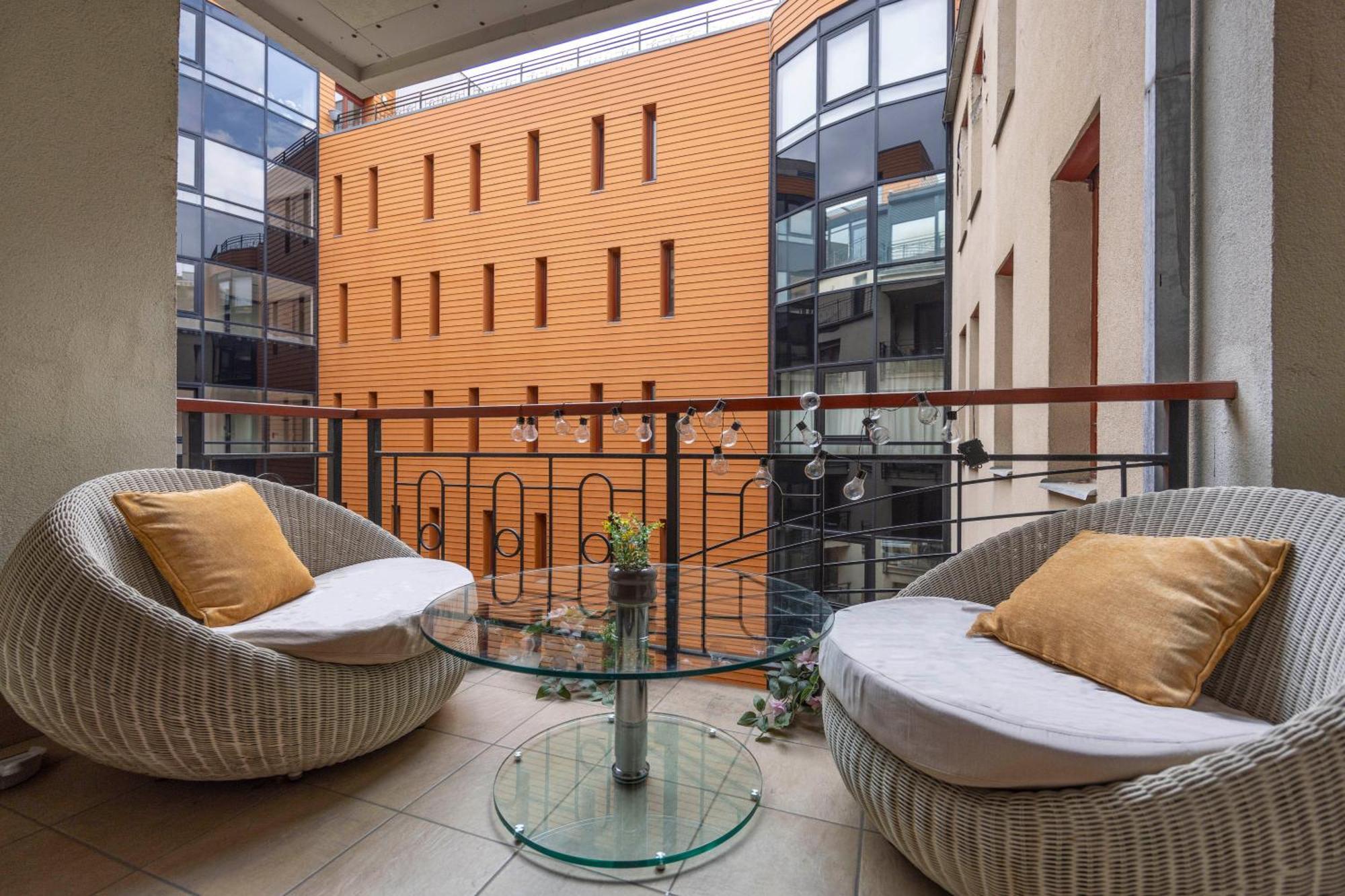 Apartman Exclusive With Balcony By Prestige Homes *