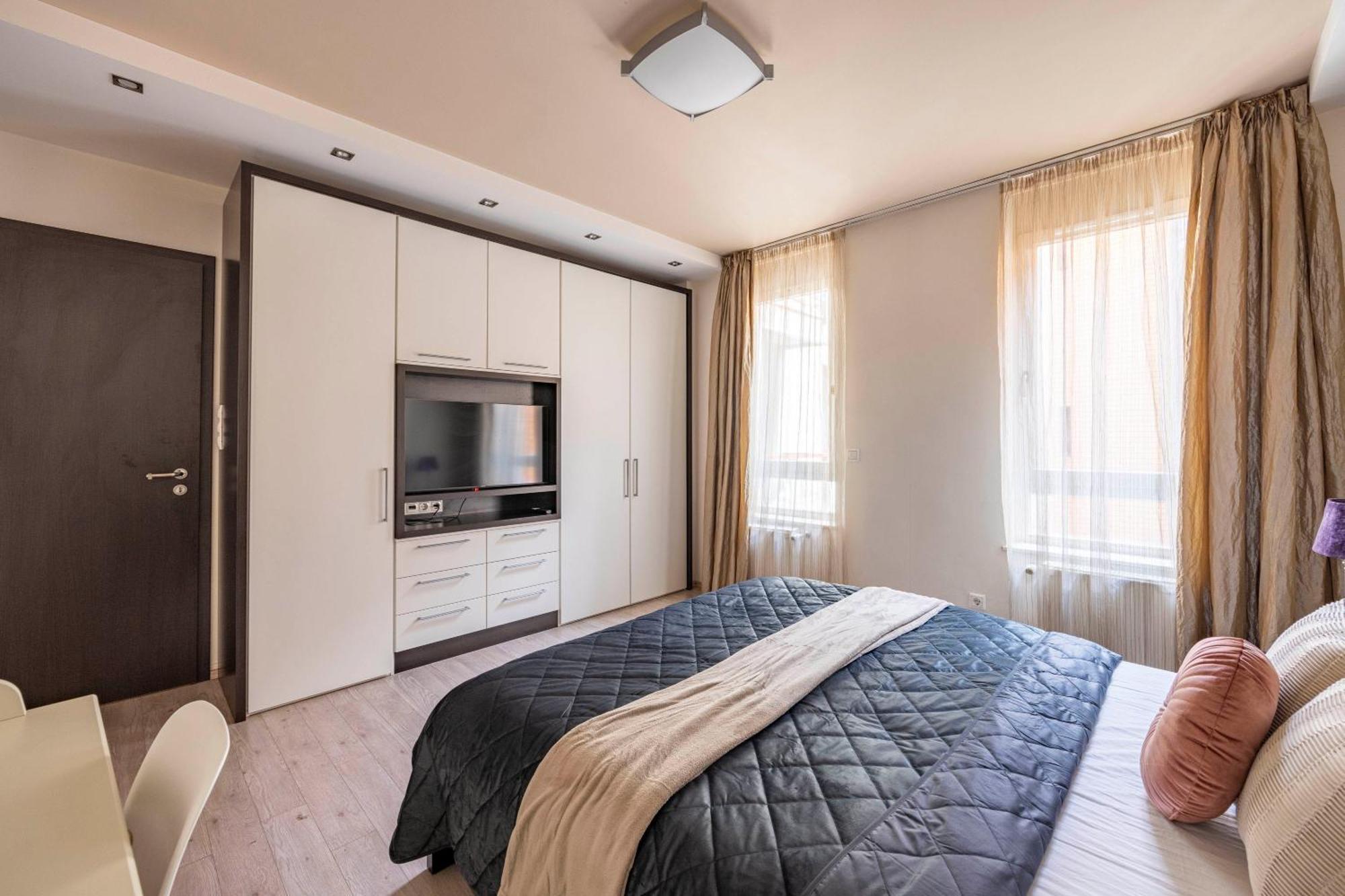 Apartman Exclusive With Balcony By Prestige Homes *