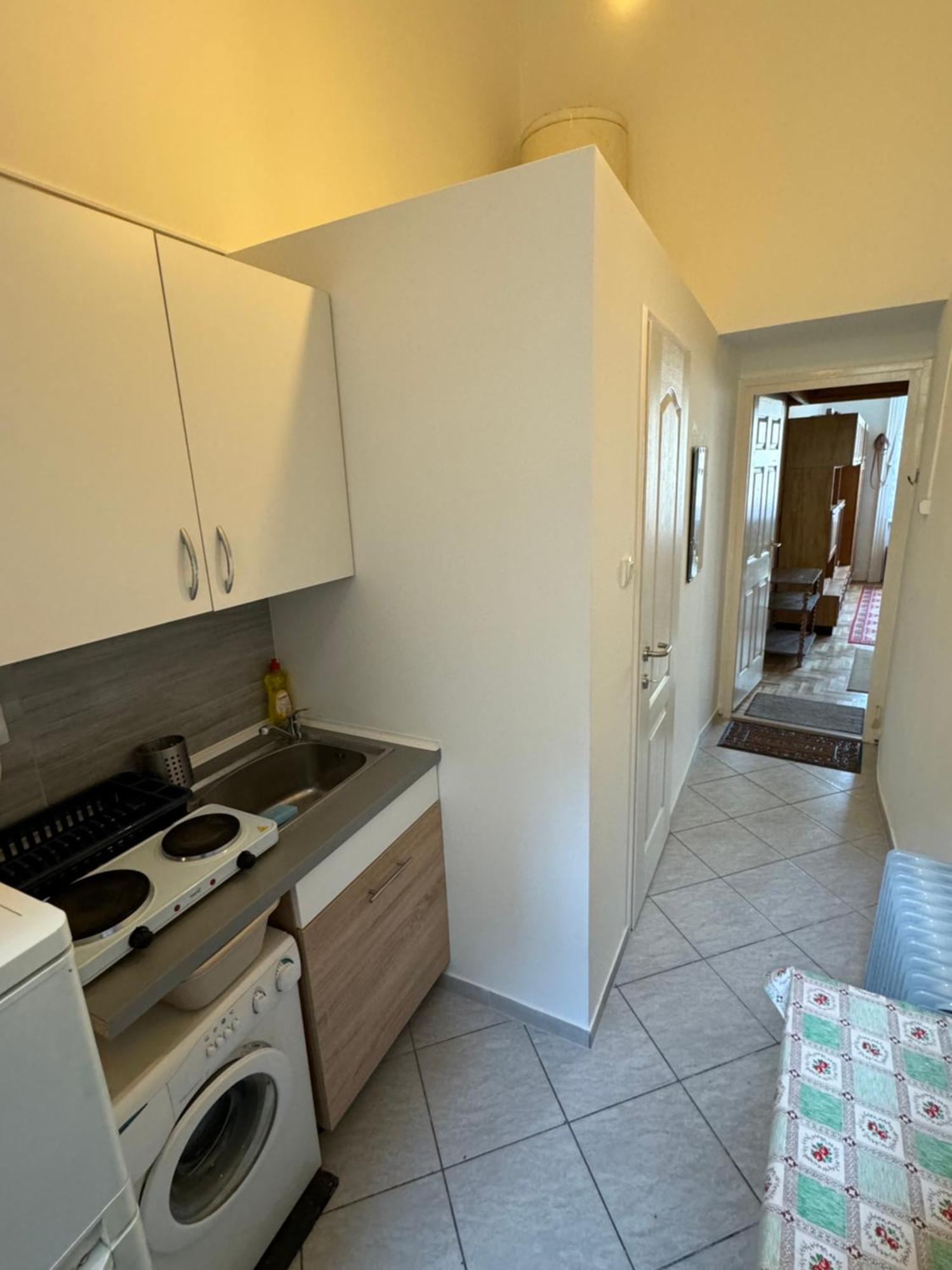 Apartment H4