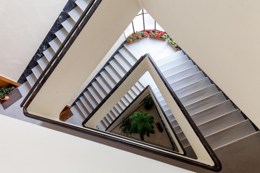 Appartement Art Deco 3 Bedroom, 3 Bathroom, Balcony Budapest