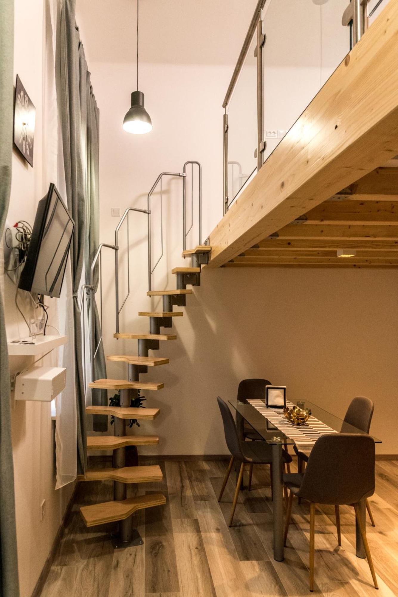 Apartamento Amazing Kazinczy Flat No. 1 *