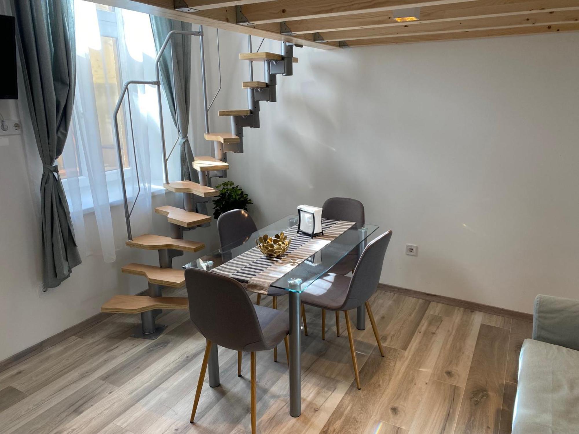 Apartamento Amazing Kazinczy Flat No. 1 *