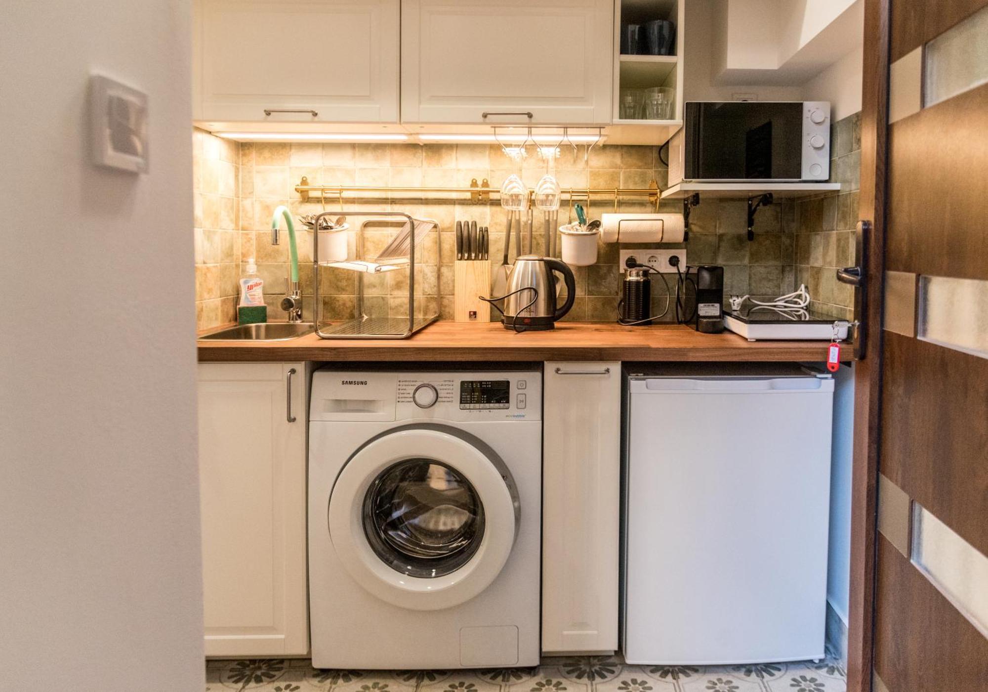 Appartement Amazing Kazinczy Flat No. 1 Boedapest