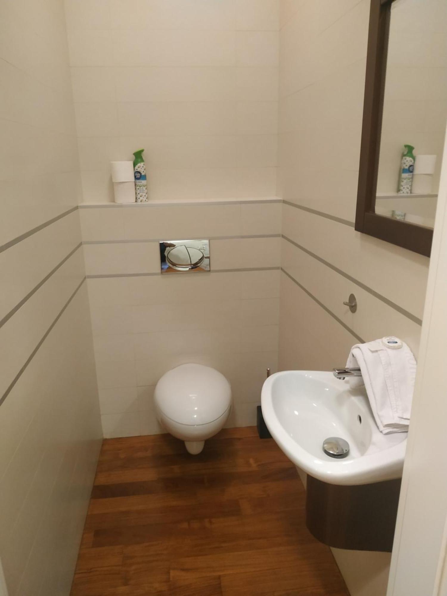 Aquincum Dunaparti Apartment