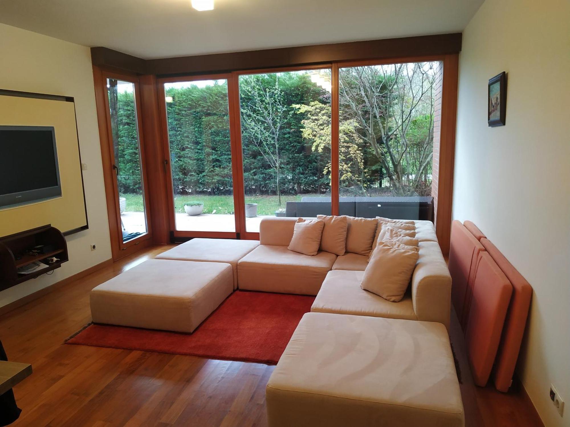 Aquincum Dunaparti Apartment