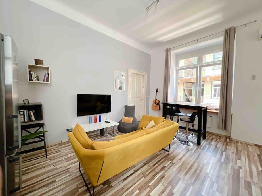 Just Chillin Apt-budapest Historic Landmarks Appartamento