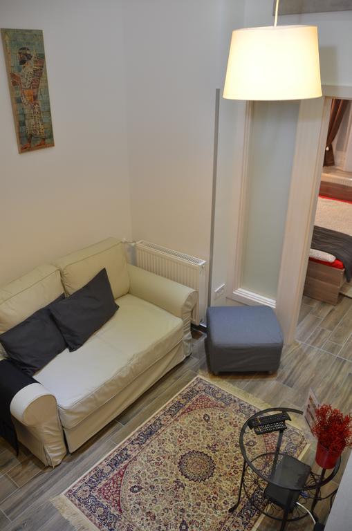 Nn Apartmanette *