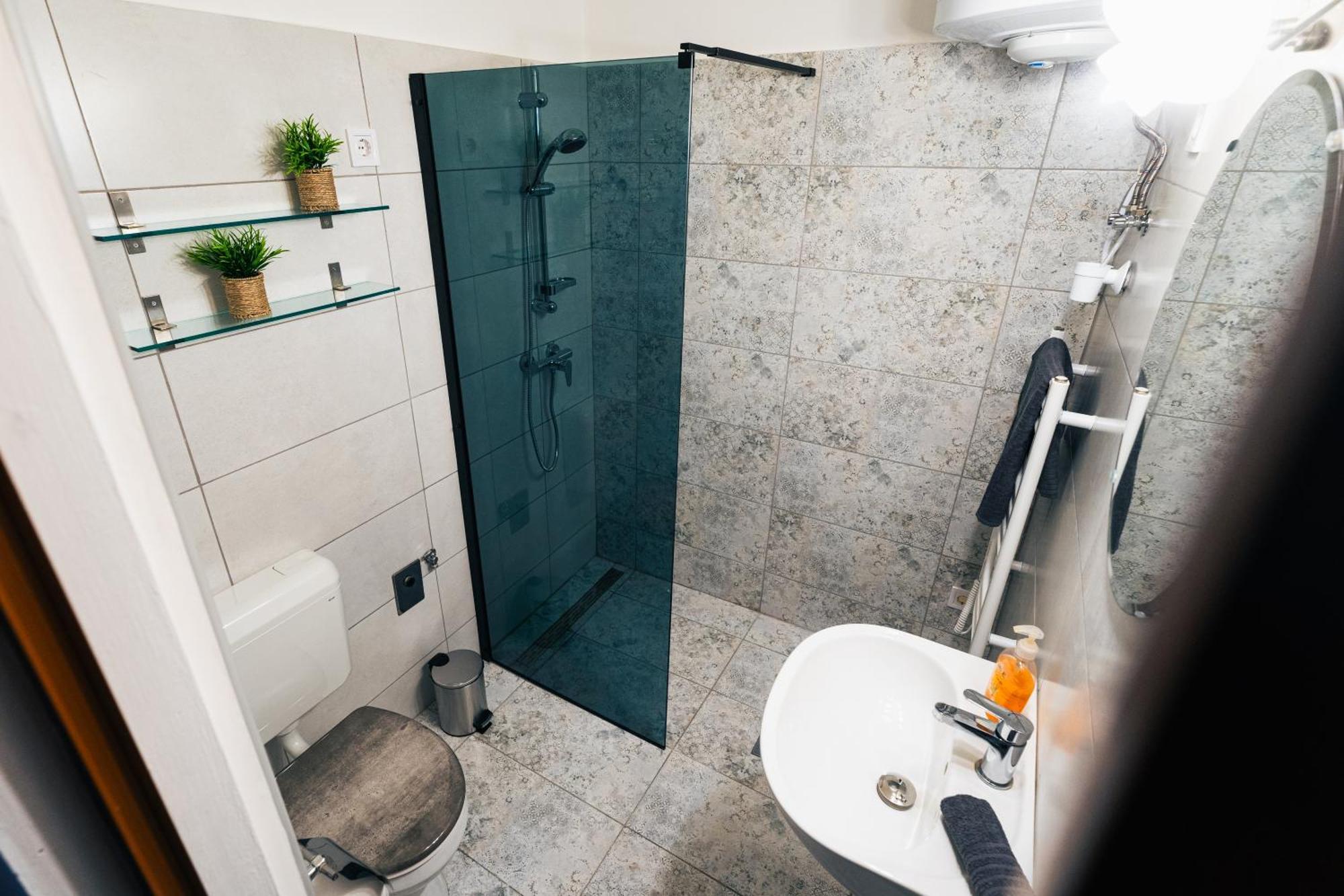 Seventh Heaven 2 Apartment Budapest