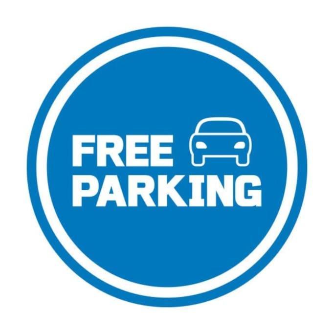 Royal In The Center With Free Parking! Budapest