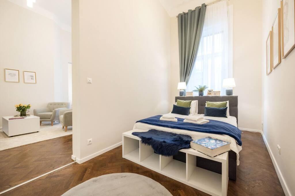 Apartmán Modern And Stylish 2-bedroom In The Center