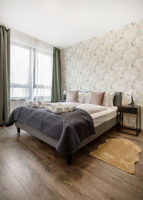 Stylish With Balcony In Appartement *