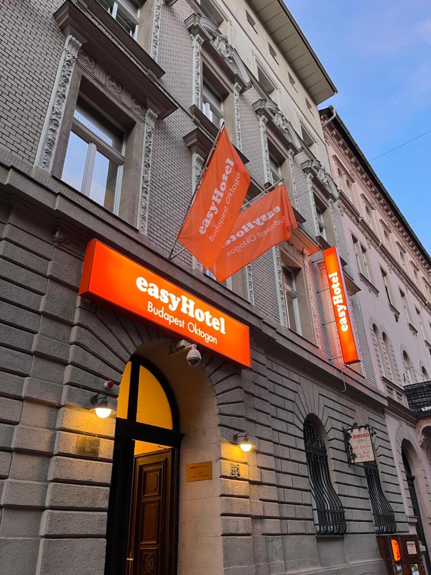 Easyhotel Oktogon Hotell 3*