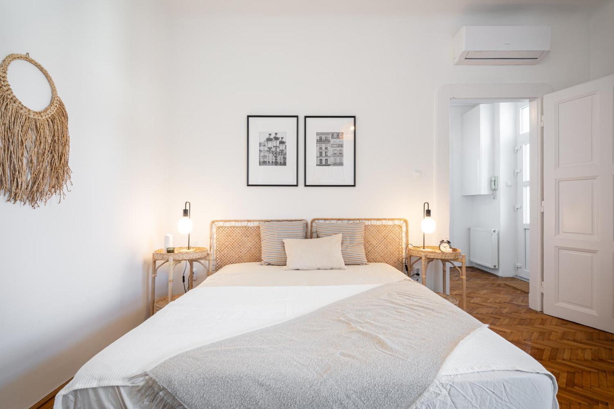 Neo Rooftop With Ac * Budapest