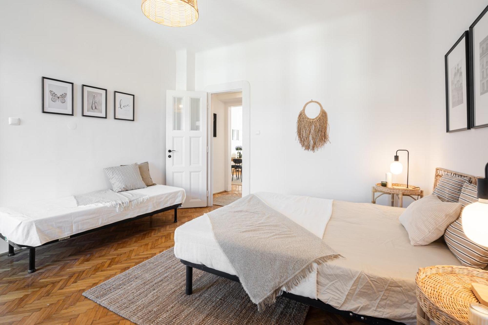 Neo Rooftop With Ac * Budapest